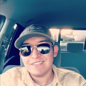 Meet your Posher, Scott